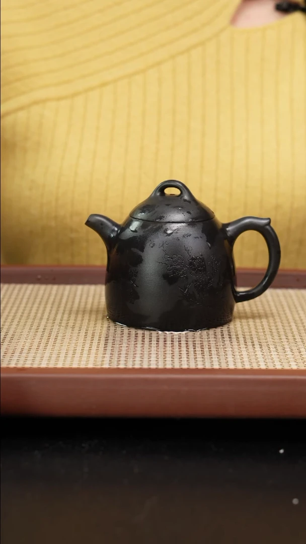 【闪购商品】紫砂茶壶全手工捂灰铁芯老紫秦权刻绘