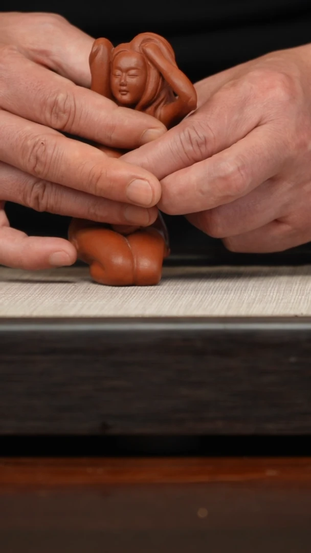 【闪购商品】紫砂茶壶美女雕塑