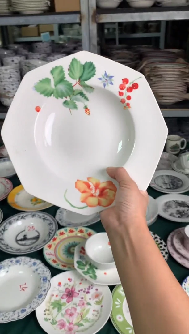 瓷陶瓷微单CC185有瑕1个边缘微磕