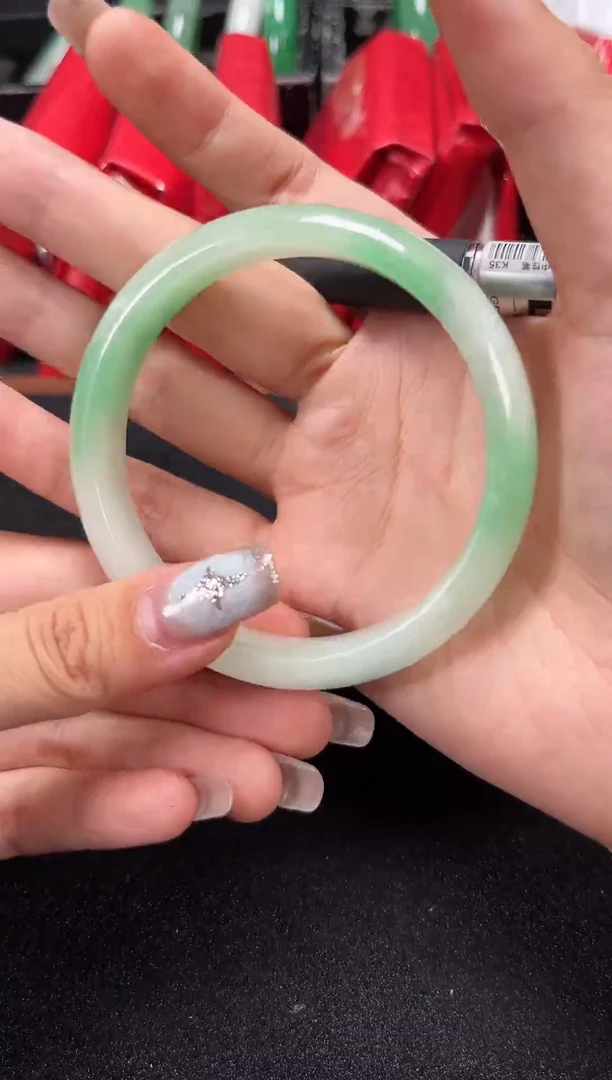 无非金属【手镯翠色直播间专业链接】一物一拍K386