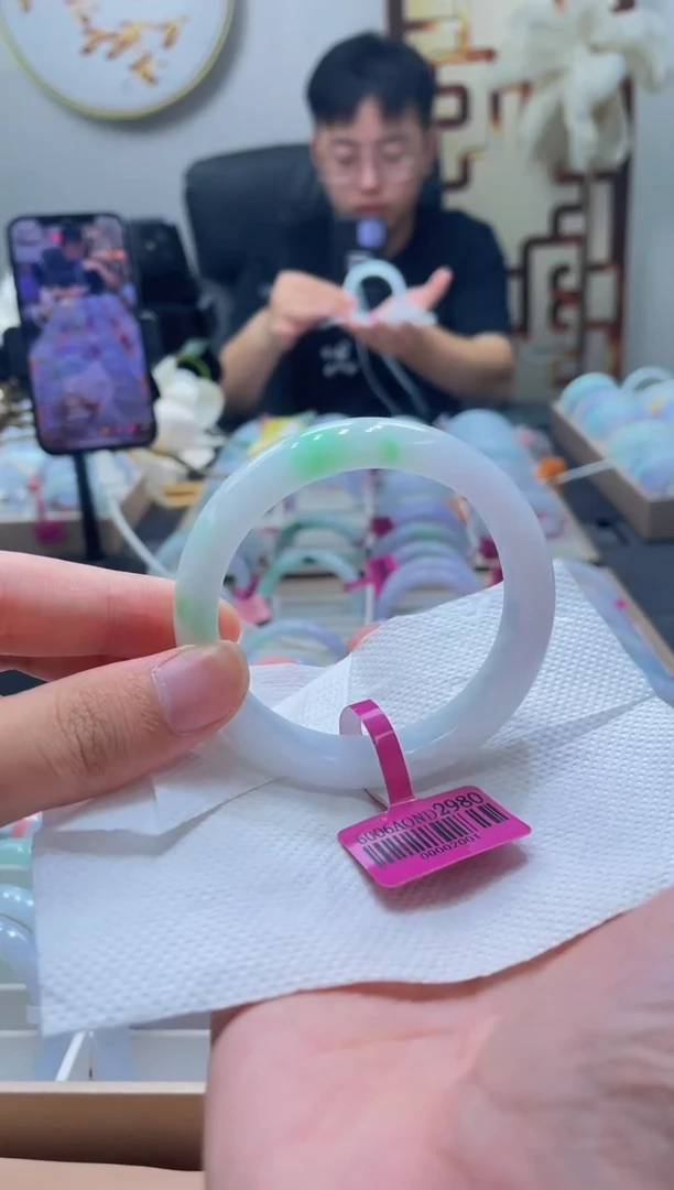 未镶嵌手镯翡翠231-56