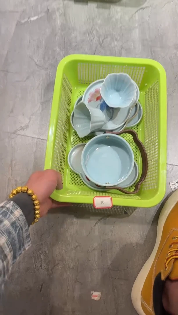 微瑕商品，介意勿拍 套组