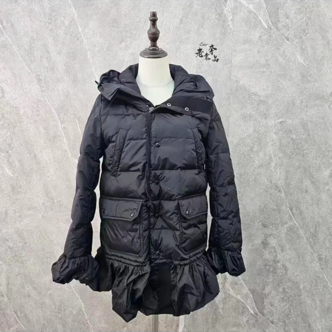 99新 MONCLER 蒙口黑色裙摆羽绒服 H265