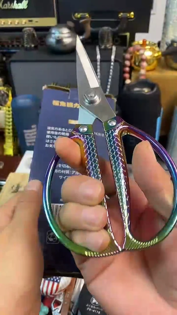 瓷片闪购商品，如图所示