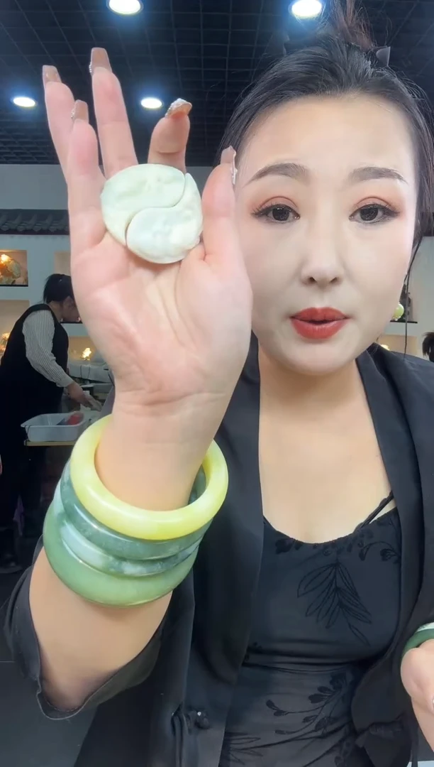 【闪购商品】岫玉颈饰未镶嵌白色凤牌一对【简约绳】