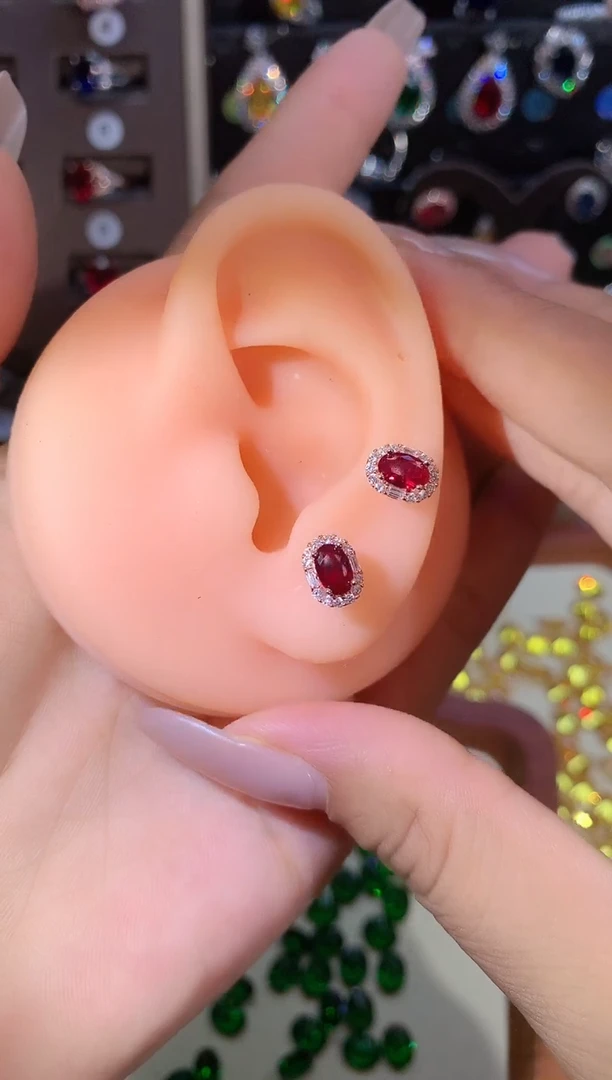 耳饰银S925镶嵌红宝石46酒红玫瑰金