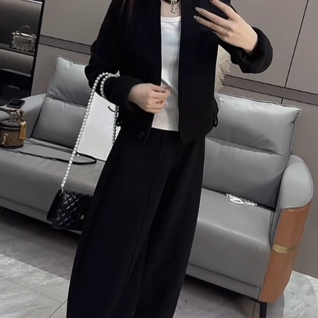 时尚潮流百搭精品女装dgd9231