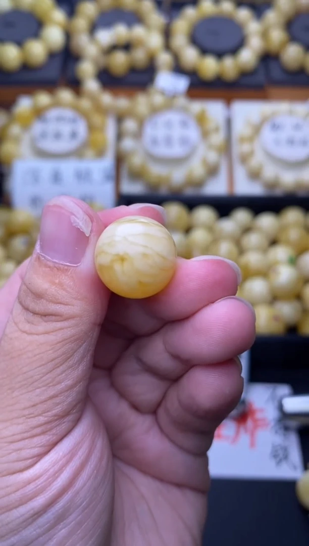 裸石琥珀未镶嵌 星筠珠宝优选89