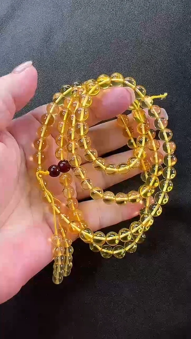 未镶嵌颈饰琥珀项链