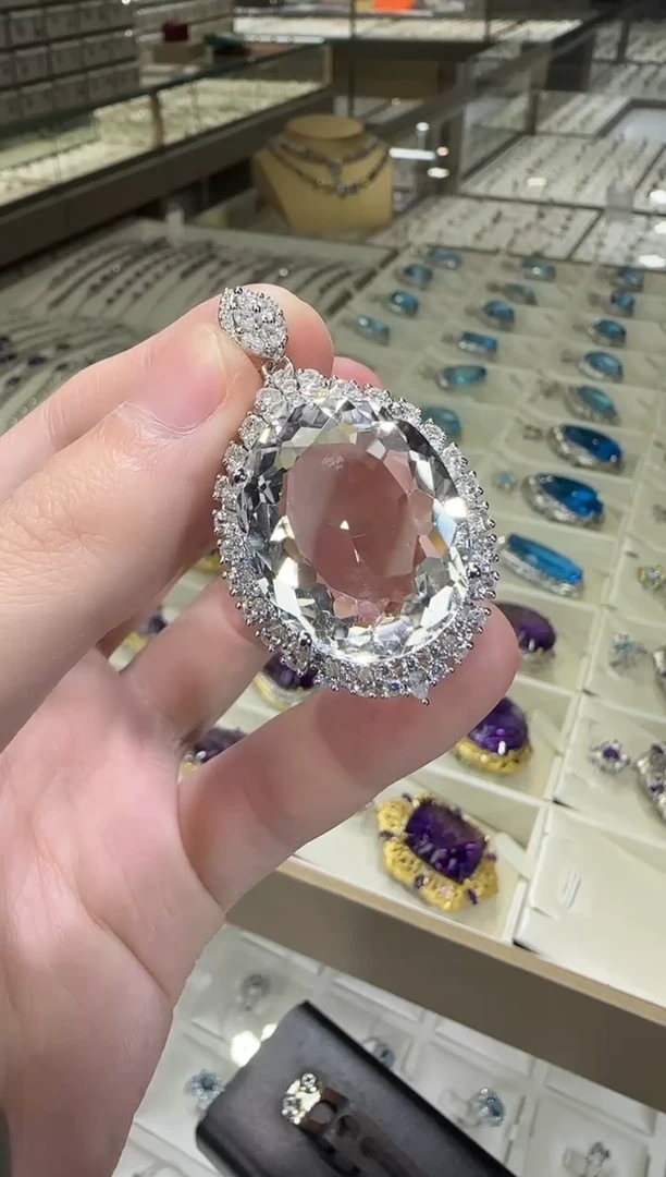 颈饰银S925镶嵌水晶20*30mm60ct白水晶高级款