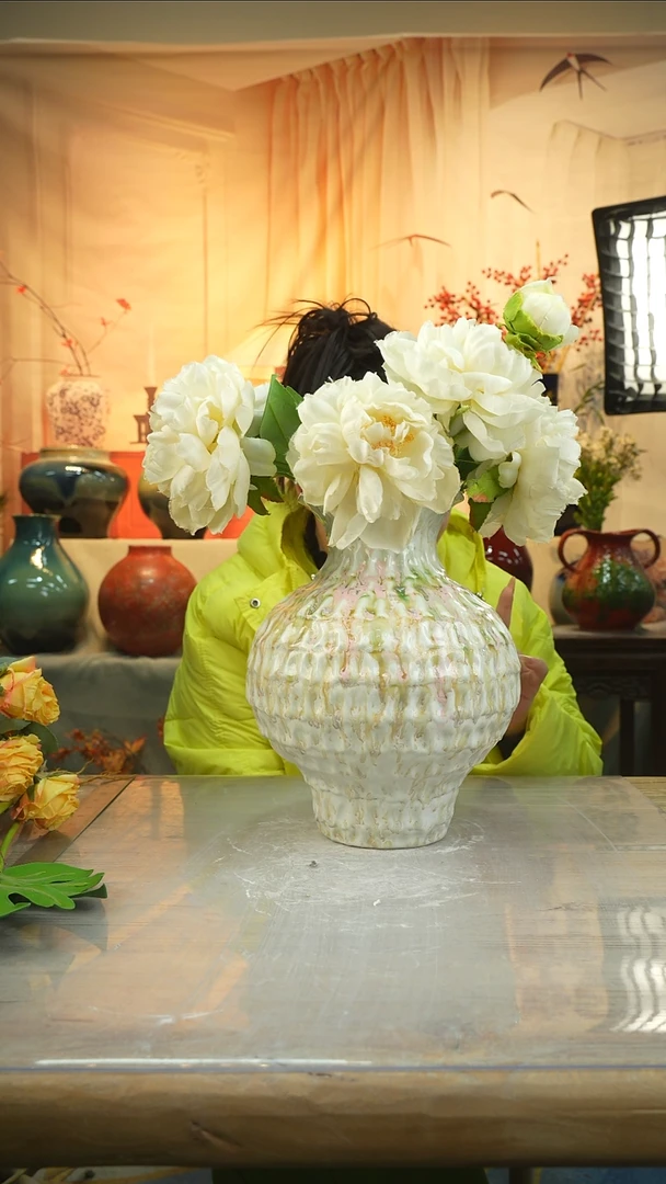 高度29口径14陶瓷花瓶