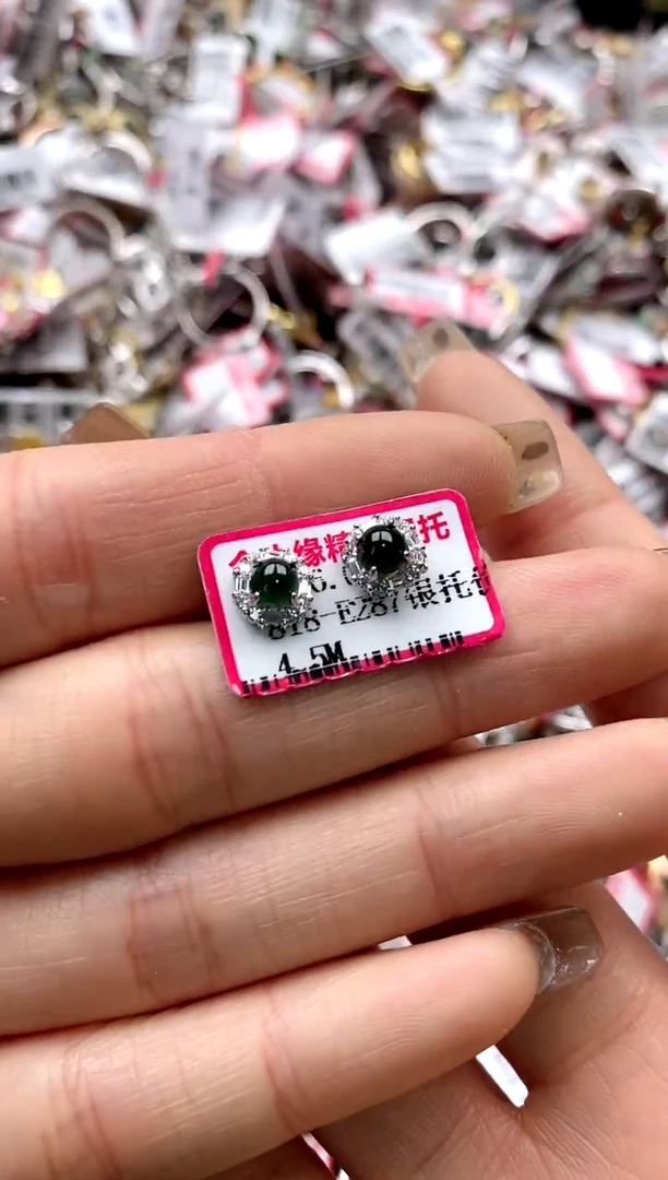 【闪购商品】翡翠戒指银S925镶嵌22222222    0