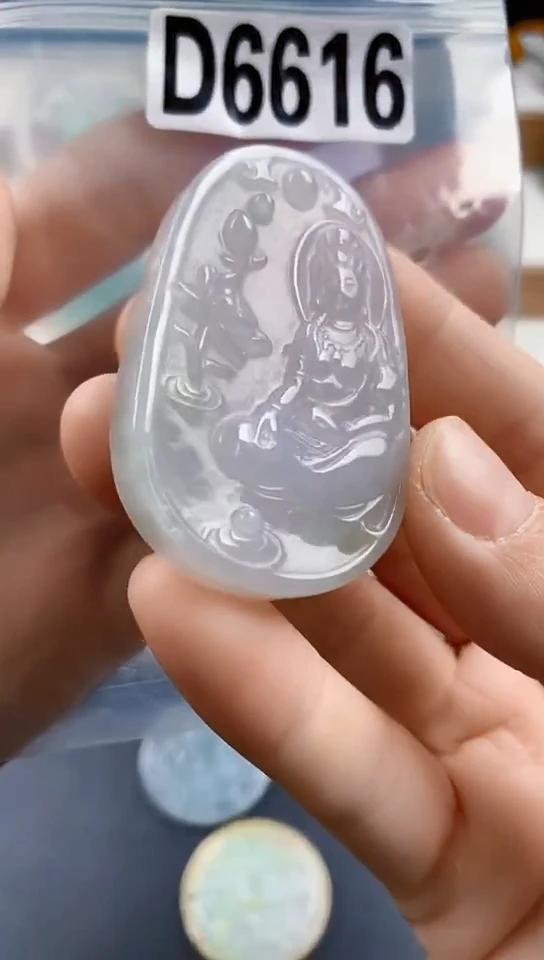 颈饰未镶嵌翡翠天然翡翠吊坠挂件