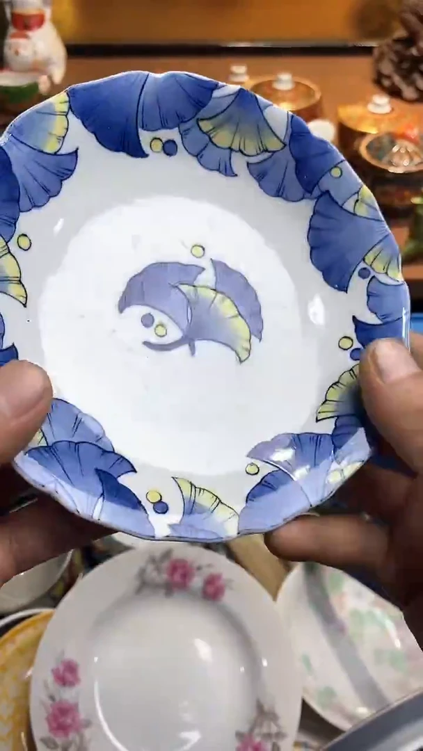 .大****）6666666666 077