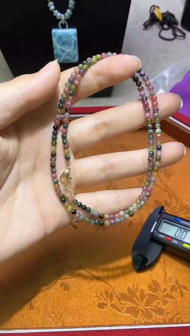 未镶嵌颈饰碧玺多样性发一件171