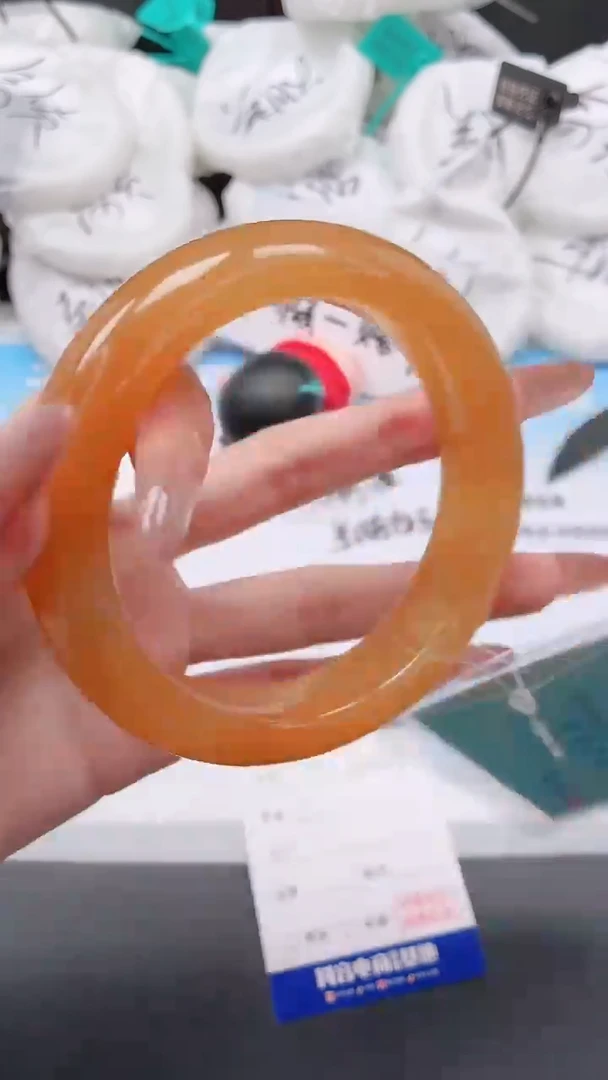 未镶嵌手镯石英质玉30W103-62