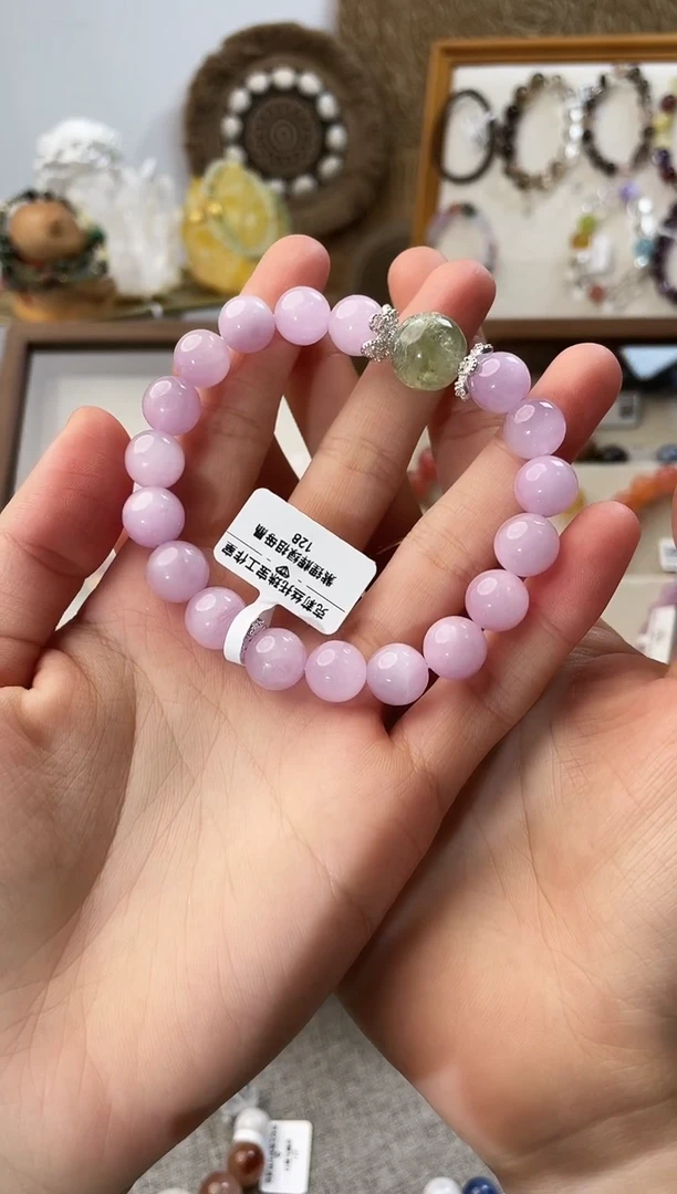 未镶嵌手串水晶如**形紫锂辉手串
