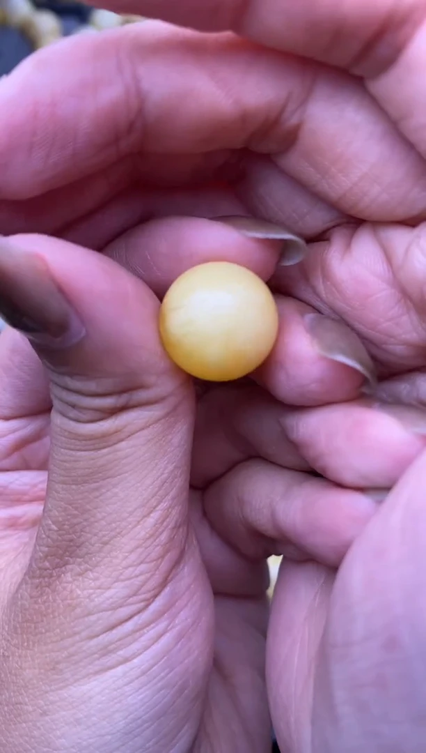 裸石琥珀未镶嵌15.2MM大小姐珠宝88