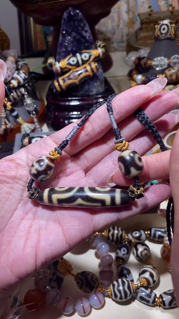 玛瑙/玉髓（覆膜）颈饰未镶嵌Q355-宝盖三多宝天珠项链多样性发一