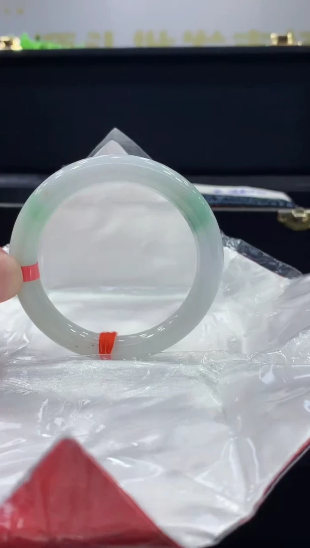 未镶嵌手镯翡翠翡翠手镯