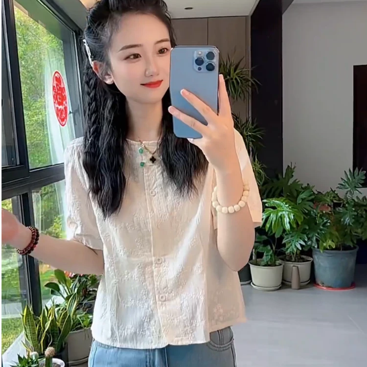 法式刺绣短袖圆领衬衫女2025夏季新款小个子时尚洋气上衣衬衣小衫
