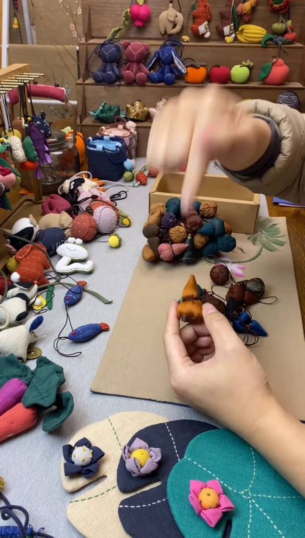 布香云纱小葫芦1个