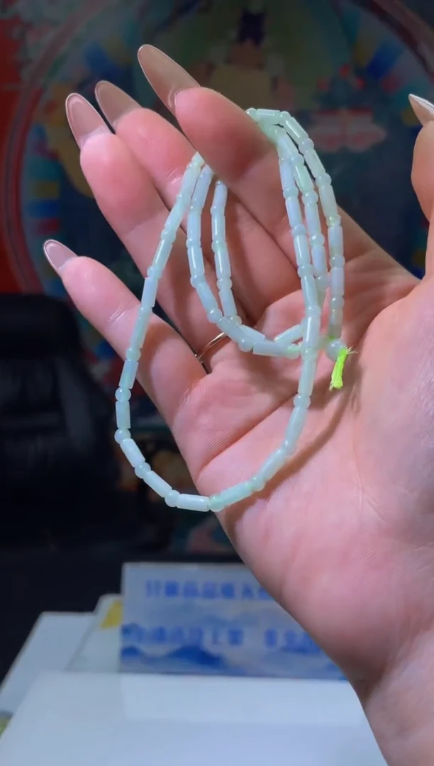 翡翠未镶嵌颈饰MFC0603064