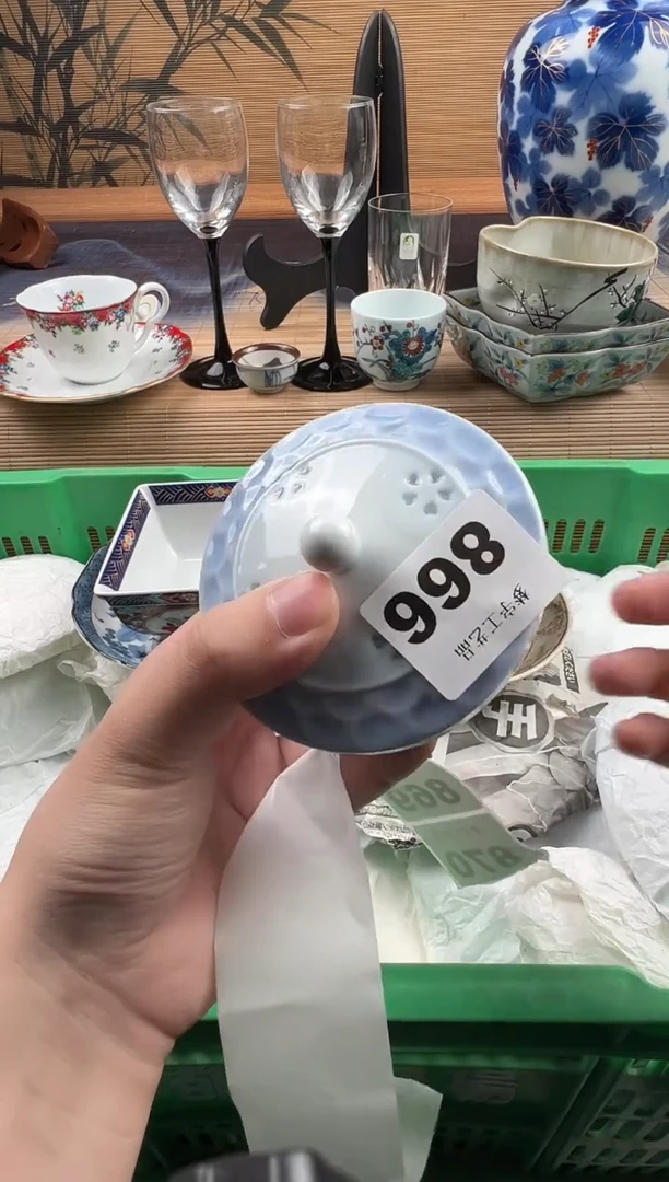 瓷片婳****?瓷片     866