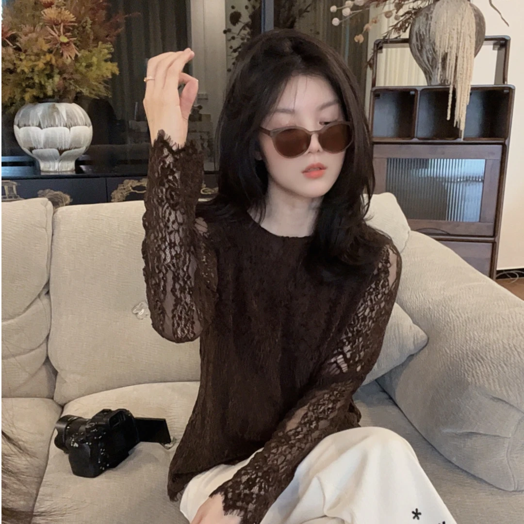 【悦悦专属】新款树叶钉珠圆领镂空长袖植绒蕾丝上衣Y812