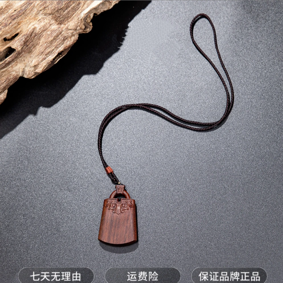 【瑞雪珠宝】“平安如意锁”18K镶嵌吊坠 ESCX192