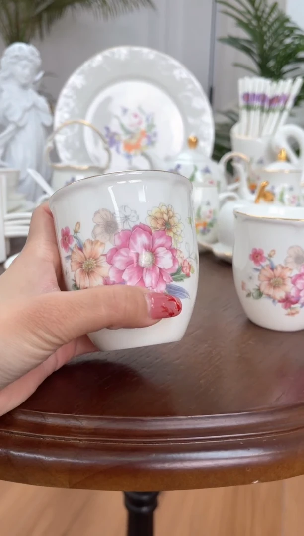 【闪购商品】碗花花高骨骨瓷2个杯子