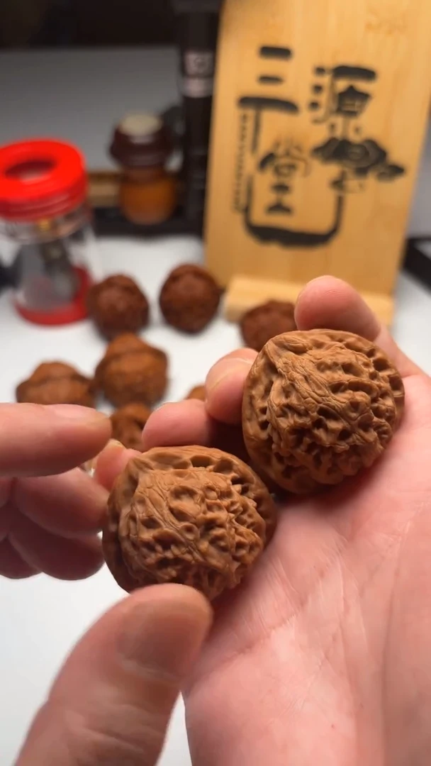 把件文玩核桃抽奖001宫灯