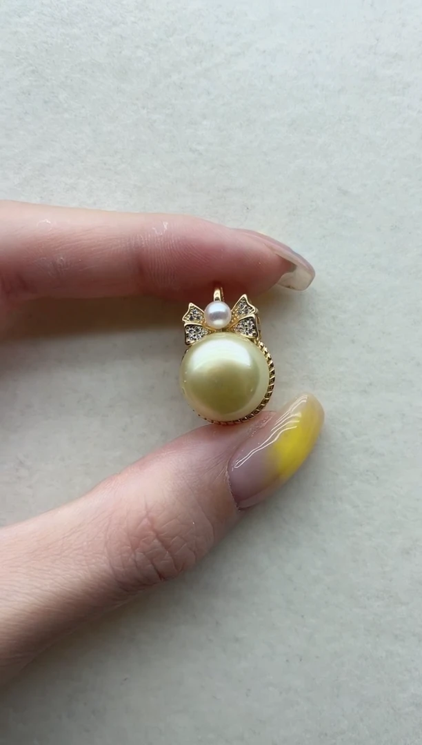 银S925镶嵌海水珍珠吊坠44