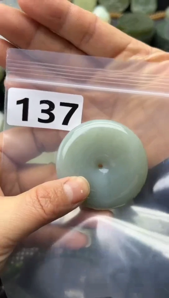 未镶嵌和田玉珠宝半成品扣子