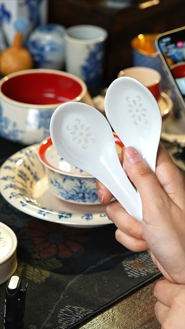 景德镇纯手工玲珑勺子（一对）
