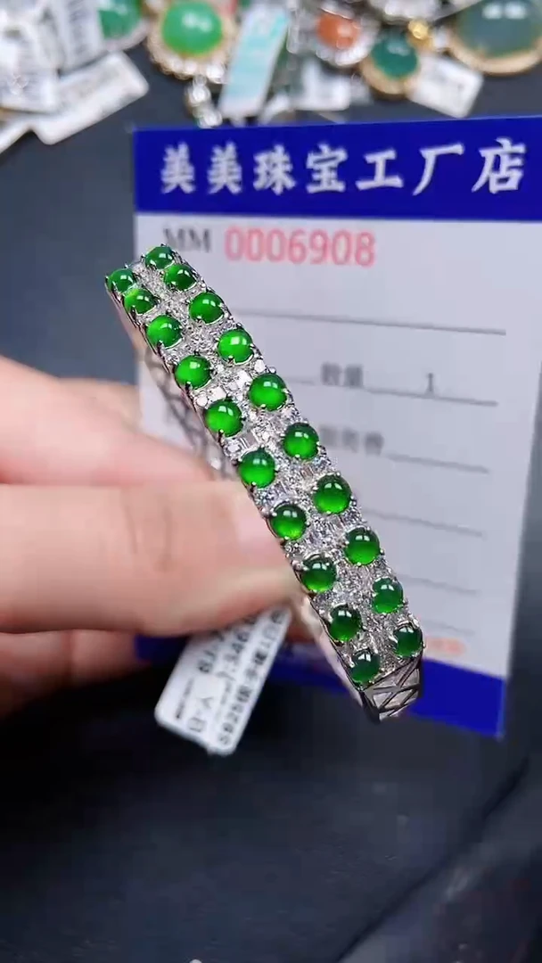 颈饰银S925镶嵌翡翠6908