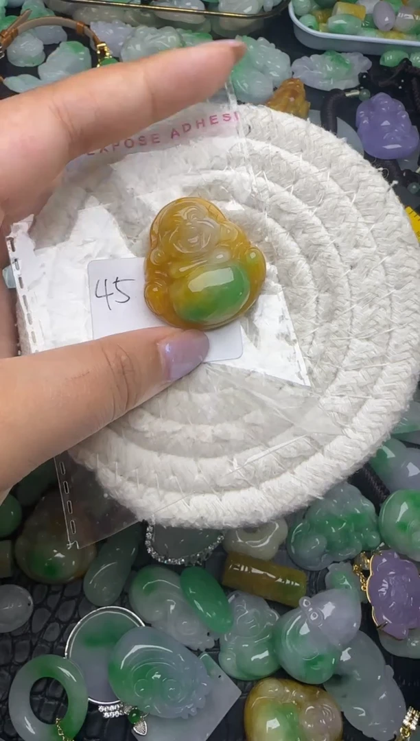 颈饰未镶嵌翡翠缅甸翡翠吊坠