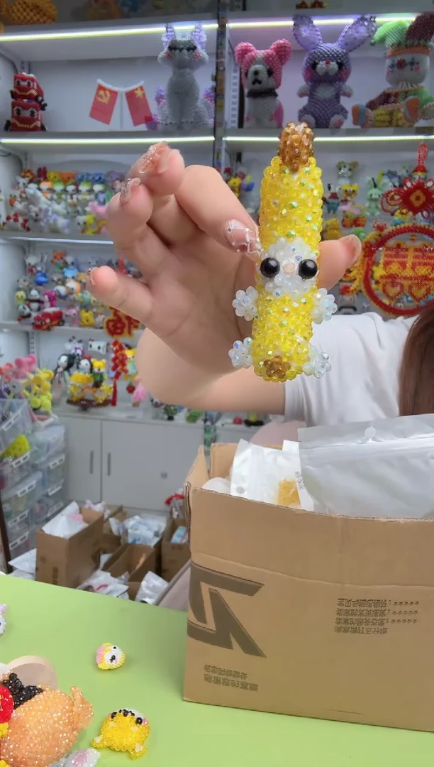 玻璃1846卡4水晶香蕉宝宝材料包1套