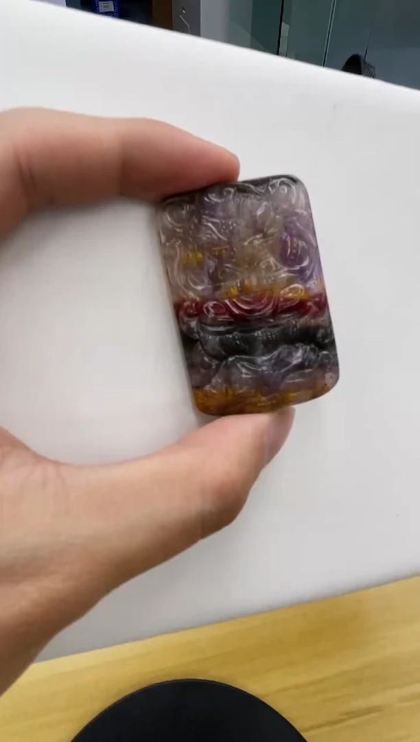 【闪购商品】水晶吊坠(不含链)未镶嵌极光23雕刻件 多样性发一