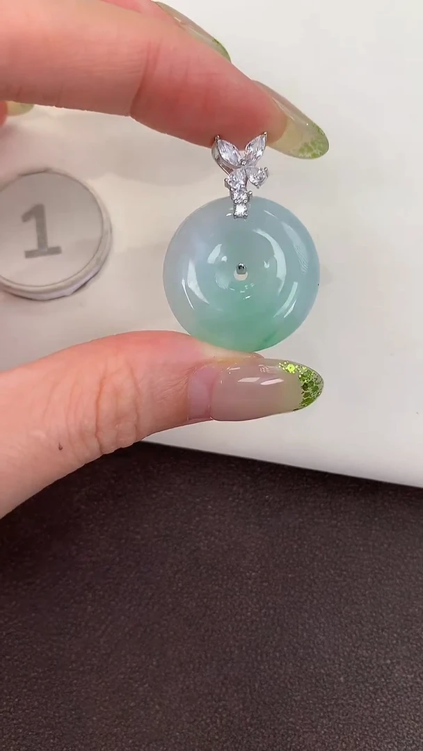 颈饰银S925镶嵌翡翠天然缅甸a货翡翠