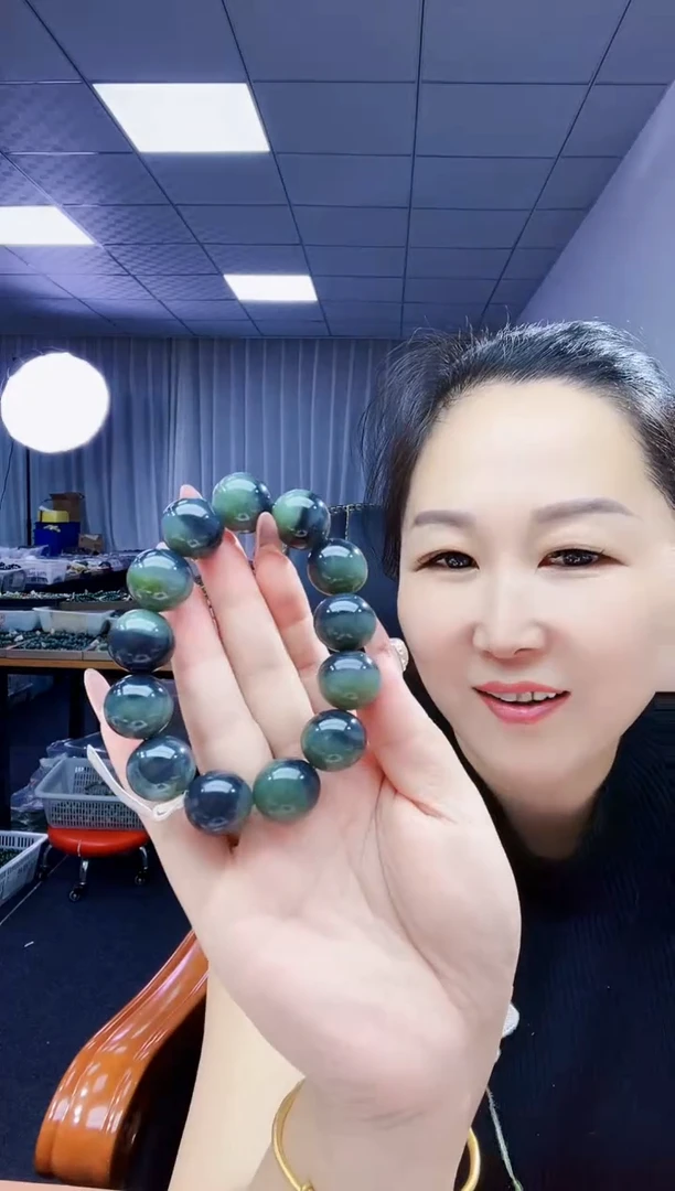 未镶嵌手串和田玉纯天然和田玉新疆聚墨青花特细18