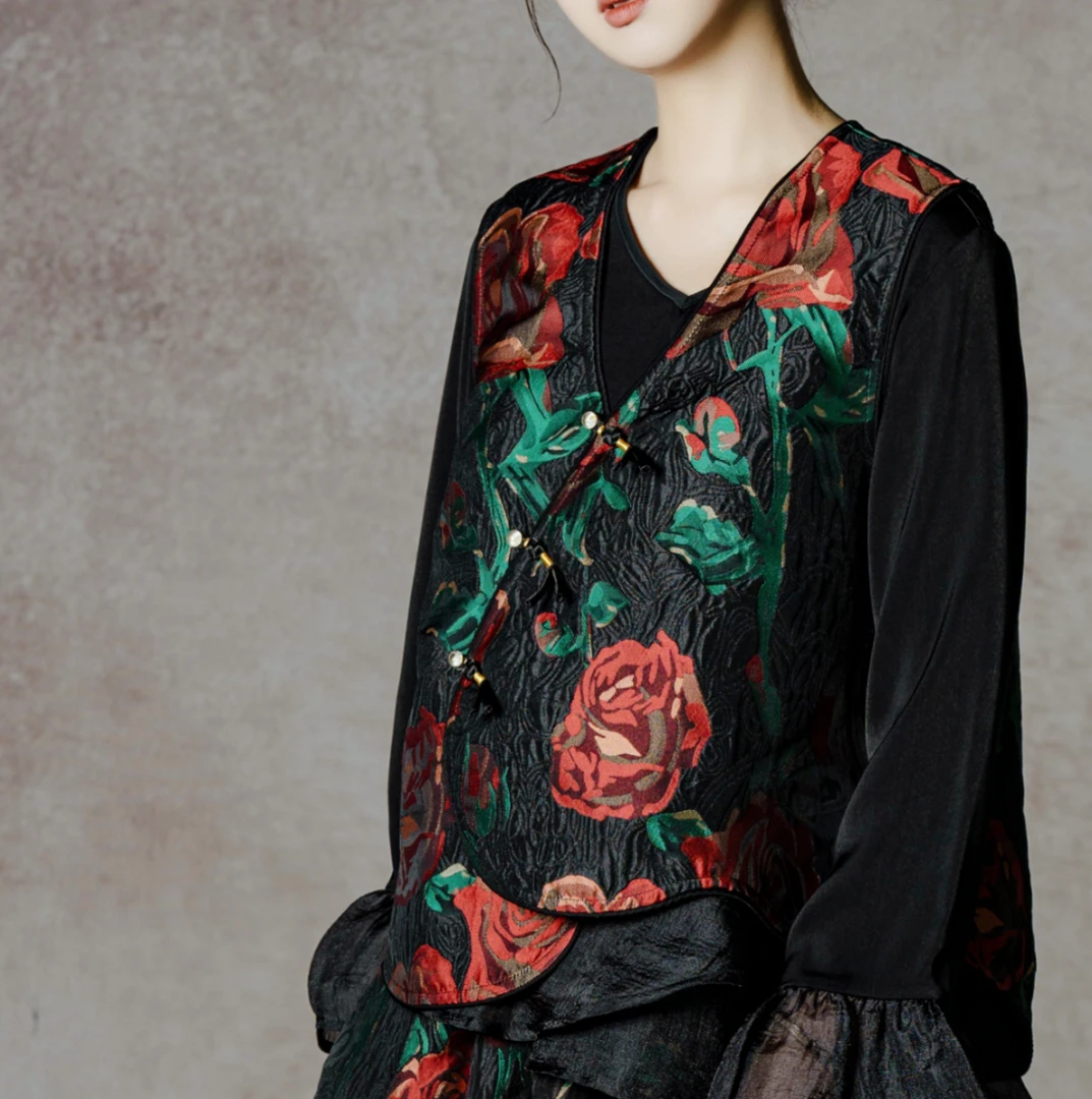 【诺顿花园】BF33191玫瑰浪漫刺绣不规则马甲