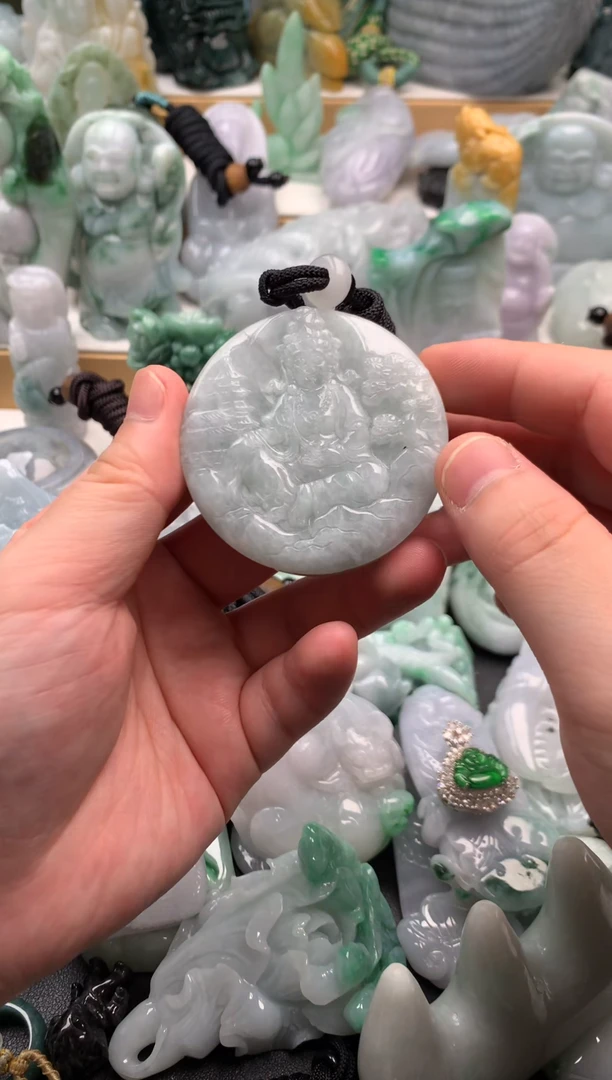 吊坠(不含链)未镶嵌翡翠1