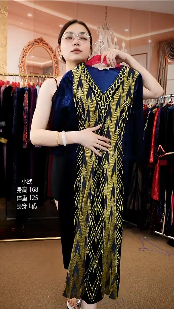 挂脖款125斤以内能穿   45345