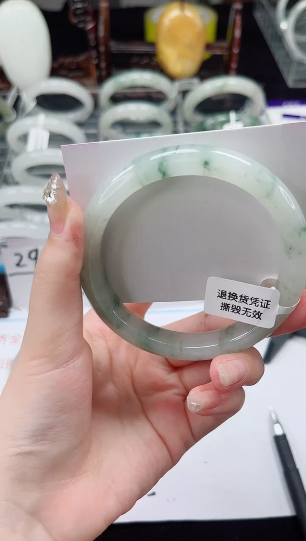 未镶嵌手镯石英质玉138-61/62
