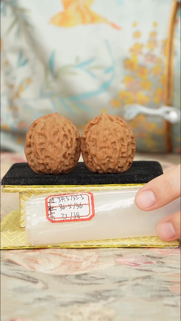 【闪购商品】文玩核桃把件非嫁接北京