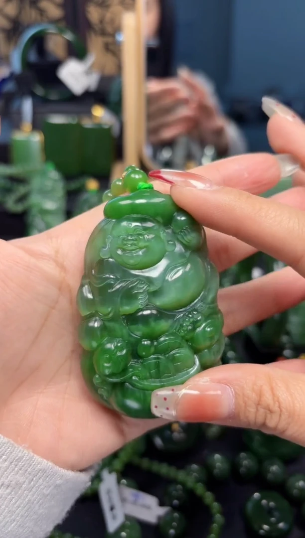 【闪购商品】和田玉（碧玉）吊坠(赠链)未镶嵌1