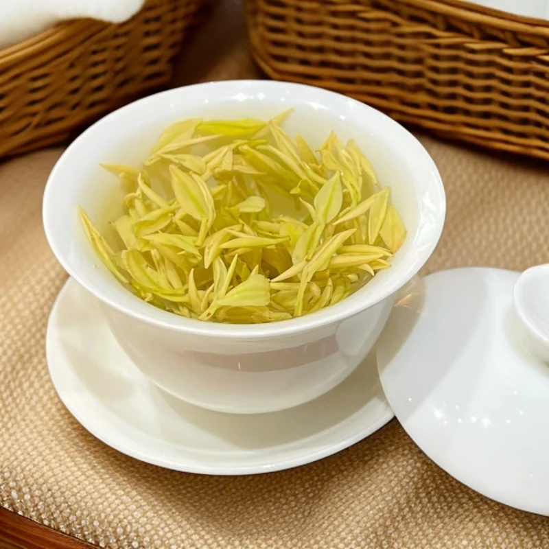 2025新茶黄金芽奶白茶奶香兰花香春茶好喝不贵一芽一叶手工黄金芽