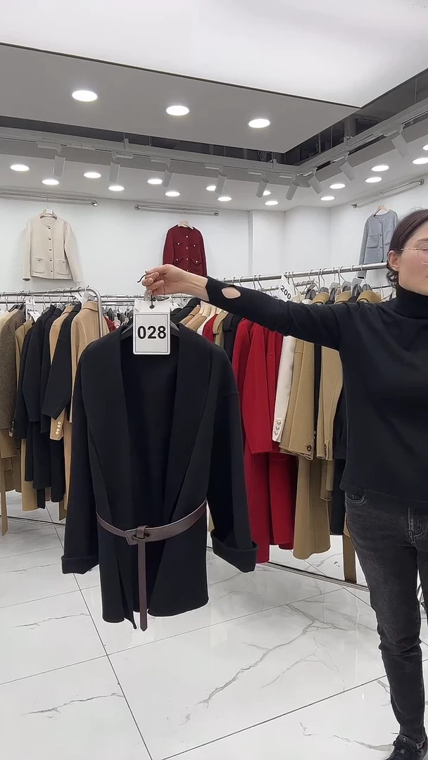 秋冬经典羊毛外套编码028