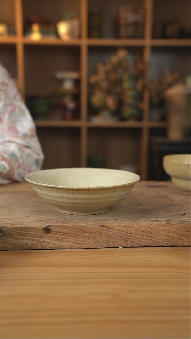 沙漠落日黄的8英寸螺纹面碗